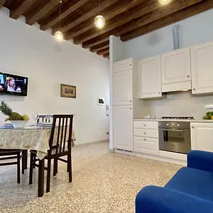  Apartment Rialto Market Italy